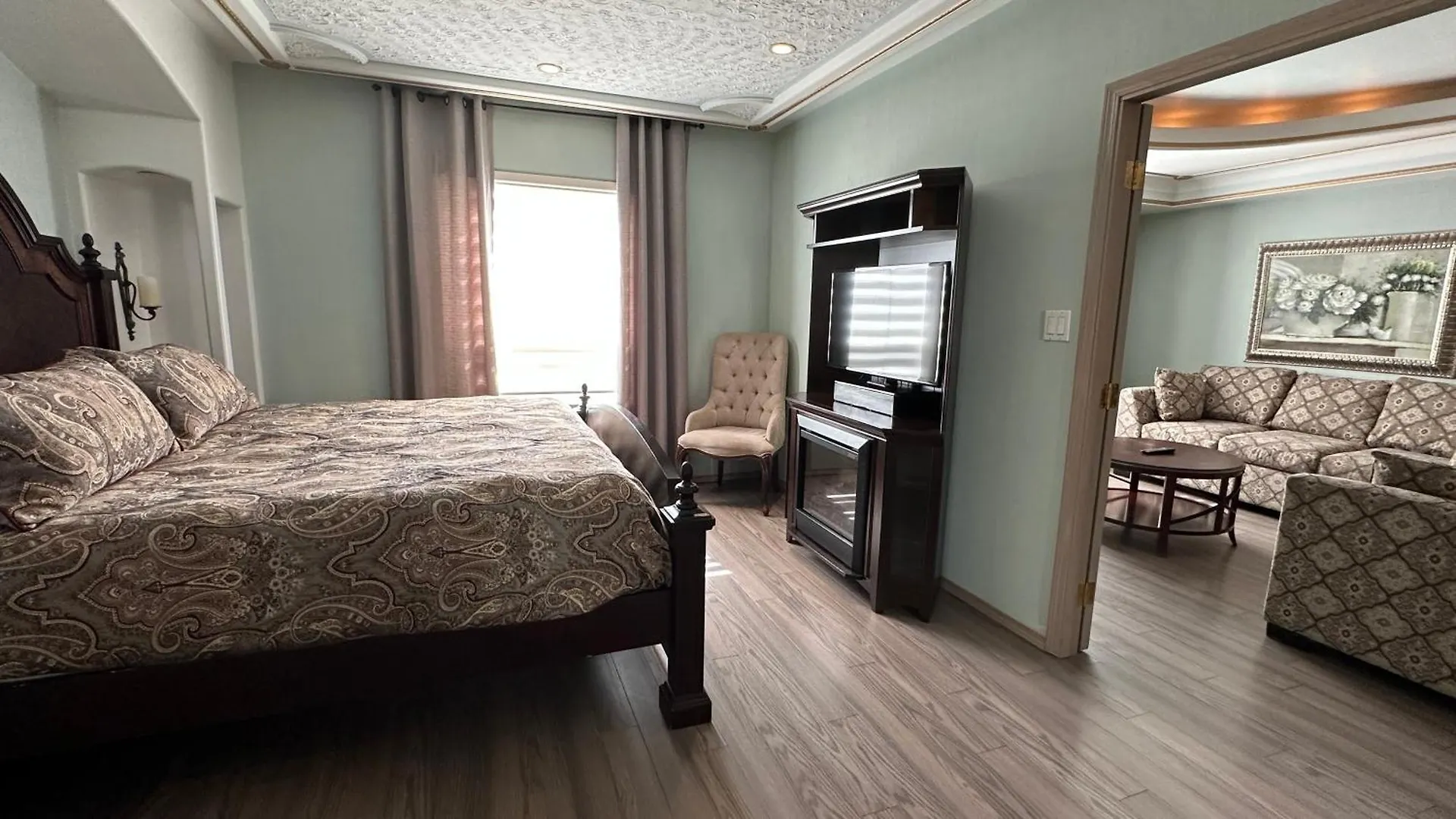 Chateau Louis Hotel & Conference Centre Edmonton