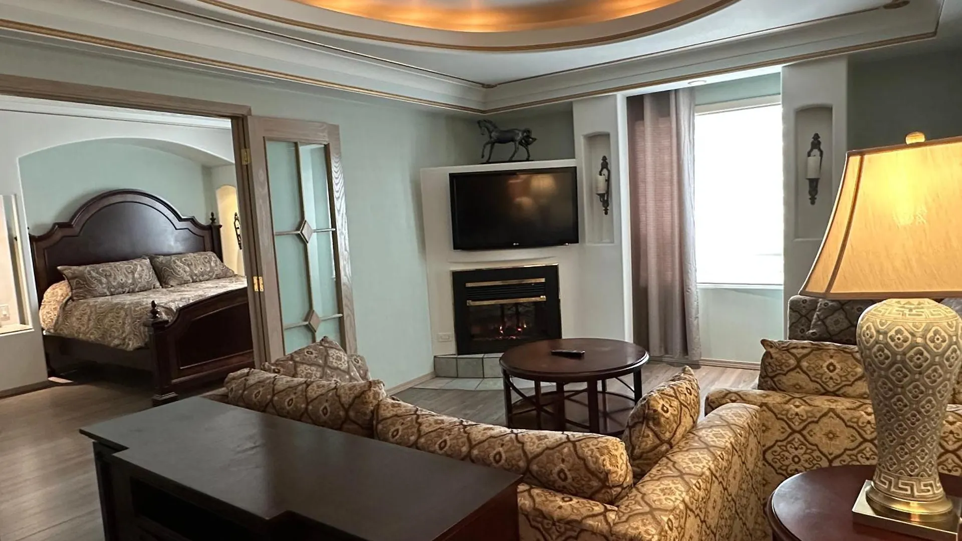 Chateau Louis Hotel & Conference Centre Edmonton