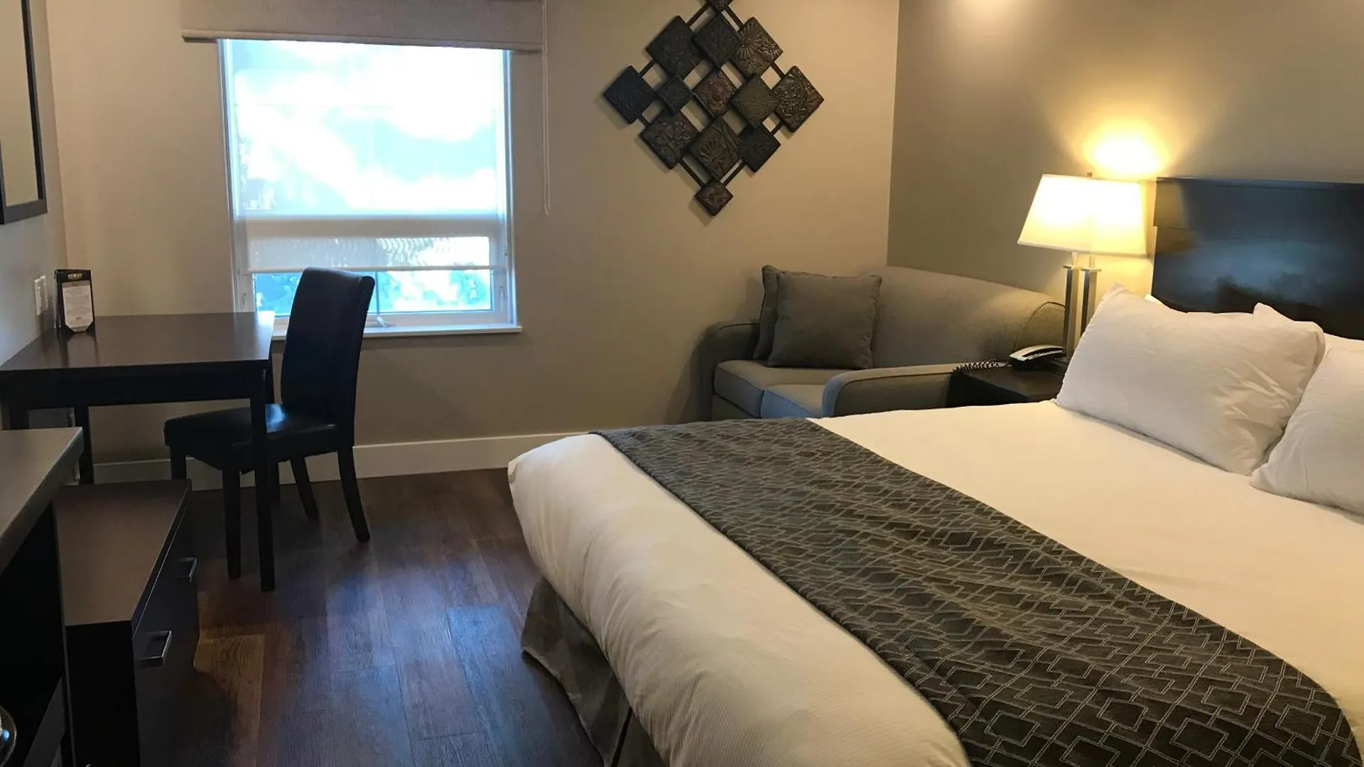 Chateau Louis Hotel & Conference Centre Edmonton