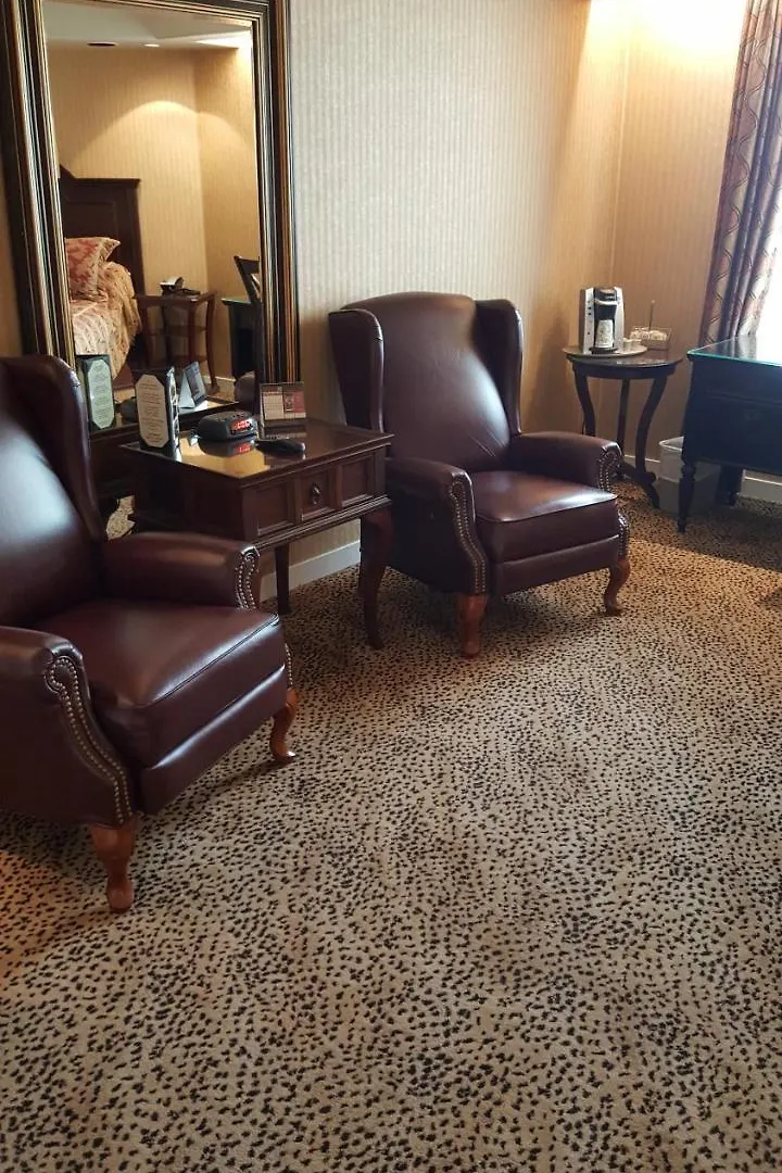 Chateau Louis Hotel & Conference Centre Edmonton