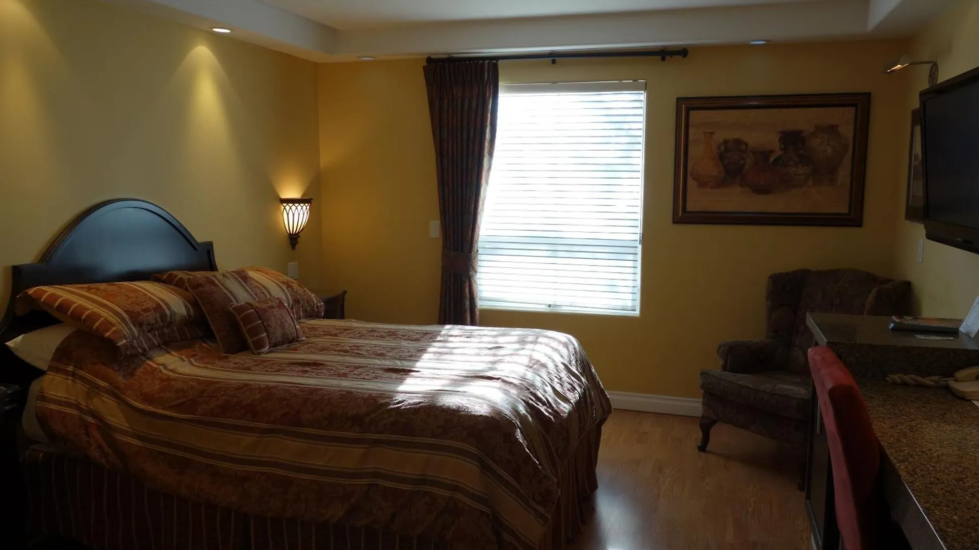 Chateau Louis Hotel & Conference Centre Edmonton 3*,